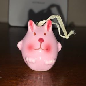 Ornament, ceramic. In good condition